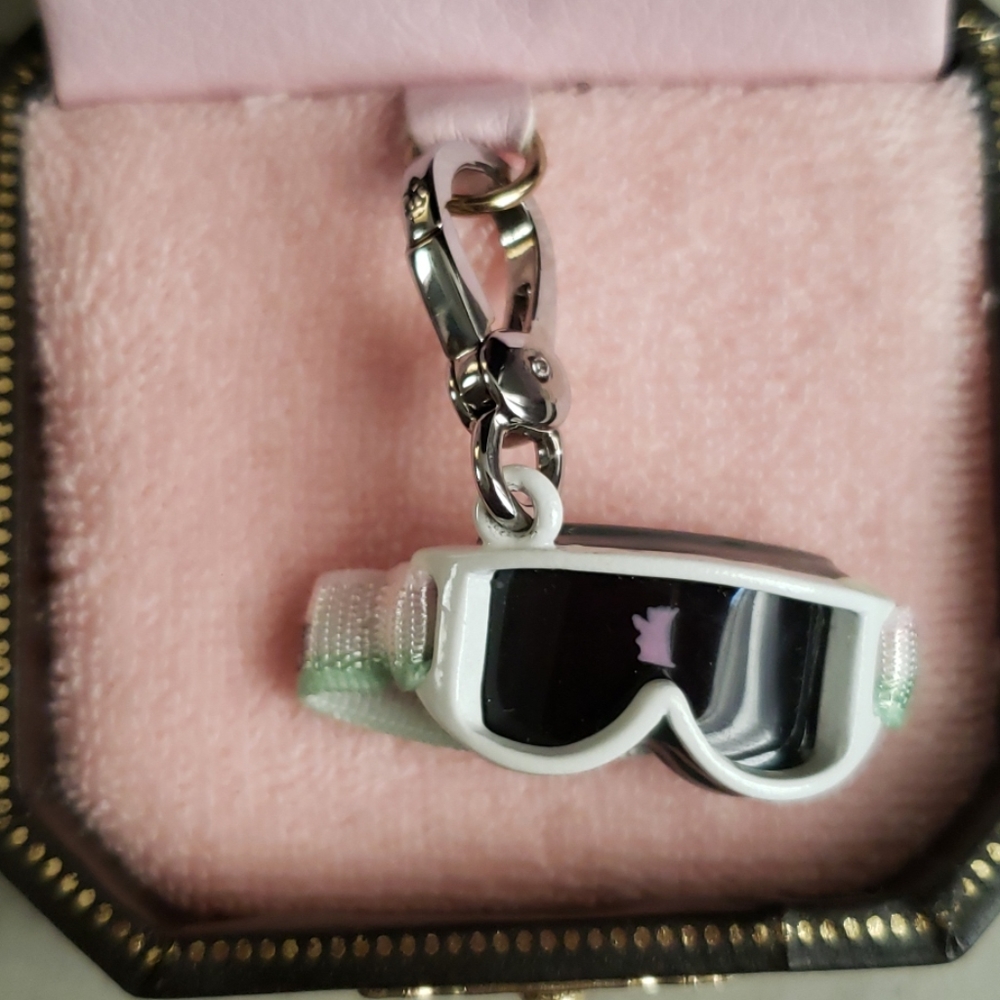Juicy couture charm
